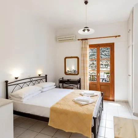 Apartment Peris Kamares (Sifnos)